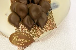 Productos Temporada - Castañas - Pastelería Hergós